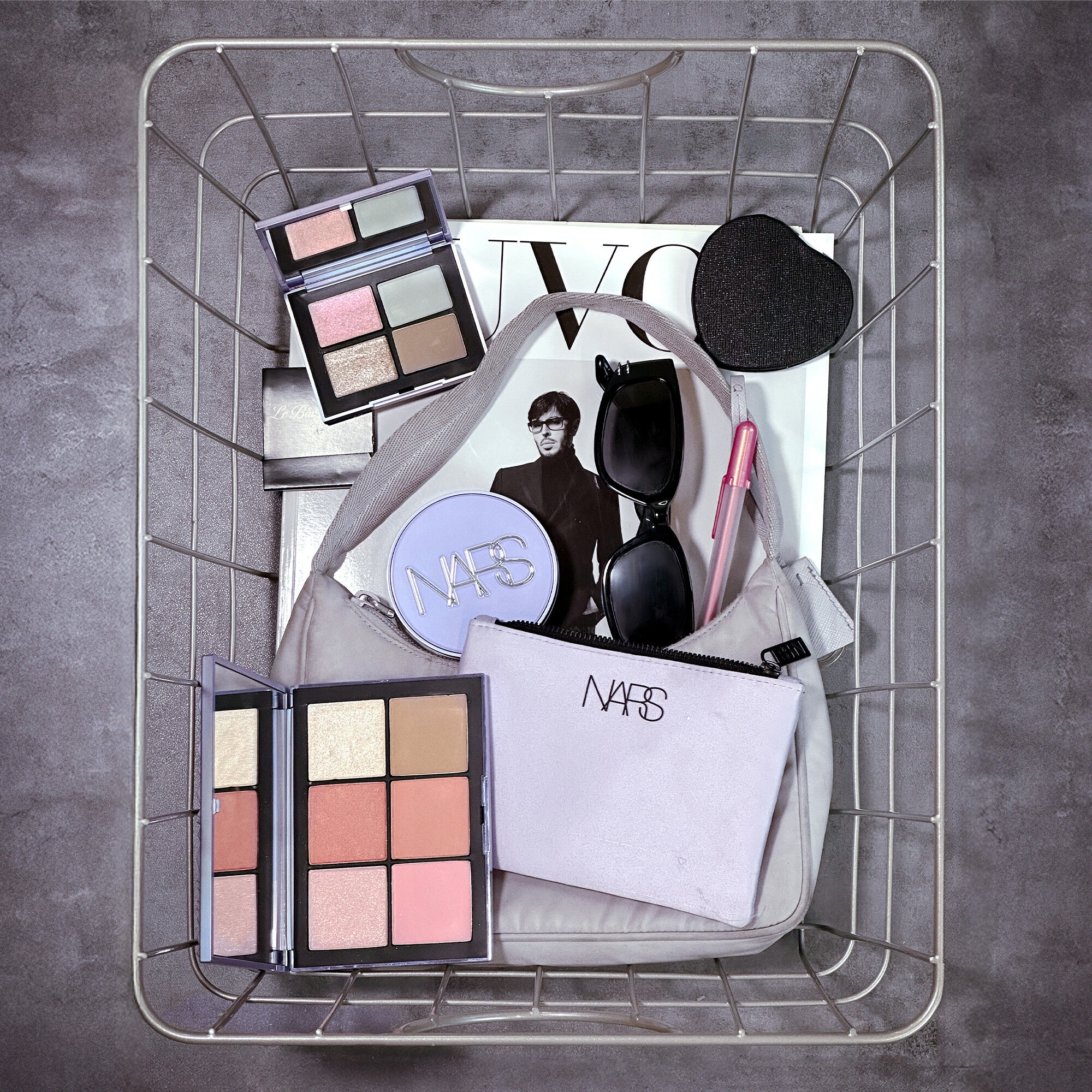 エシリアル オーラ ブラッシュパレット ライトスピード | NARS Cosmetics