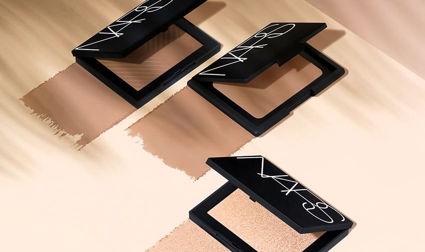 Light Sculpting Highlighting Powder