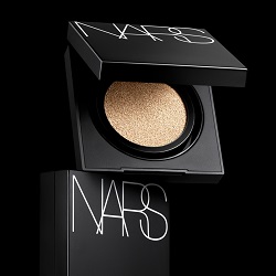 ナチュラル ロング ナーズ クッション ウェア ト ファンデーション ラディアン ナーズ 新ファンデーション《NARS