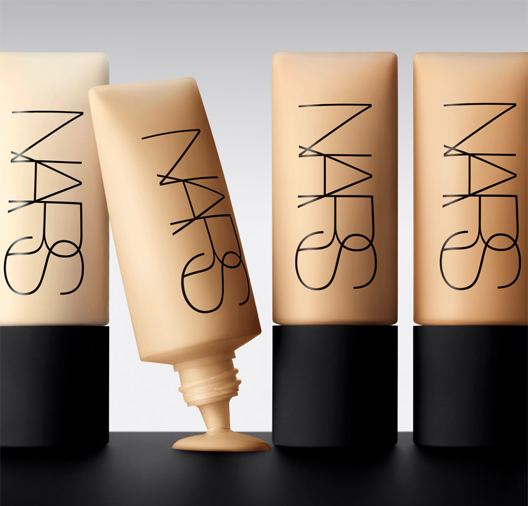 NARS ナーズ⭐️ ソフトマットコンプリートファンデーション