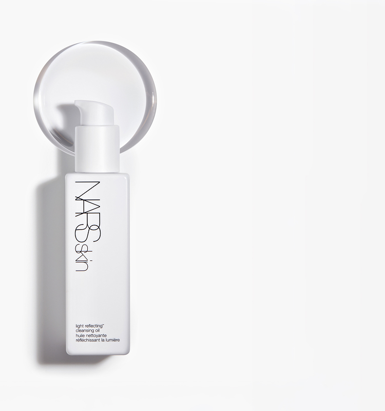 ライトリフレクティングコレクション | NARS Cosmetics