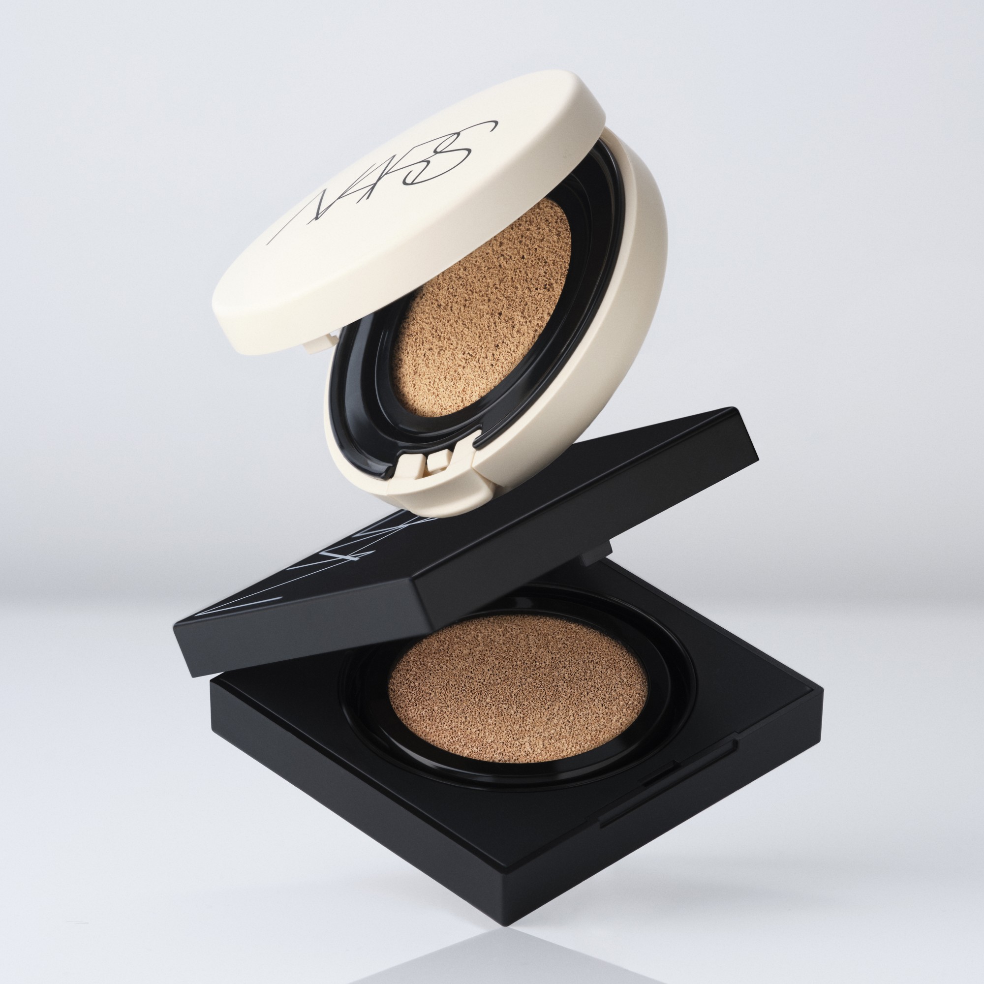 NARS アイシャドウ・チーク・コンシーラーまとめ売り NARS アイシャドウ・チーク・コンシーラーまとめ売り NARS